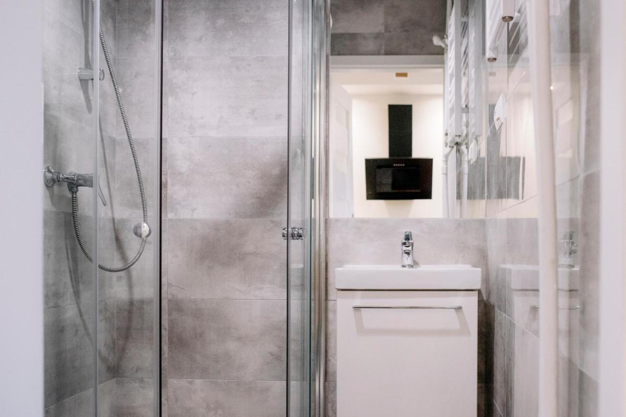 Apartment Apartel Metro Wierzbno *